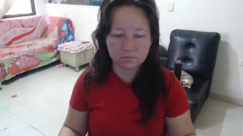 Snapshot of yohis_kiut25 chatting on 02-22-25, 12:51 yohis online show from 02-22-25, 12:51