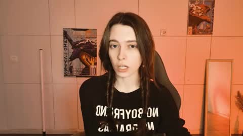 yoka_paradoxxx online show from 01-13-26, 09:03