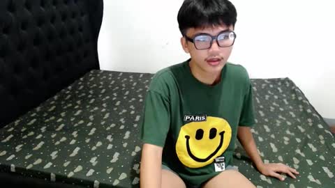 Snapshot of yokai24 chatting on 05-25-26, 11:11 yokaii online show from 05-25-26, 11:11