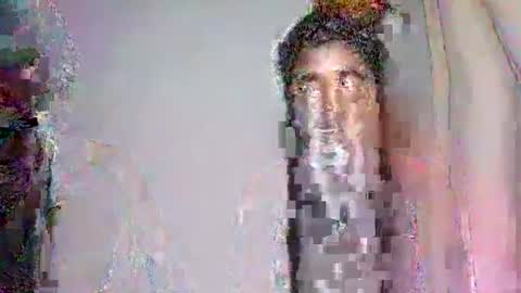 yolandrina05 online show from 10-08-25, 11:19