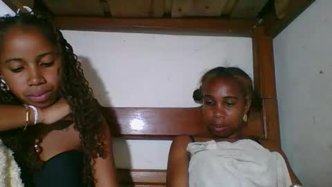 Snapshot of yolandrina05 chatting on 02-05-26, 11:20 yolandrina05 online show from 02-05-26, 11:20