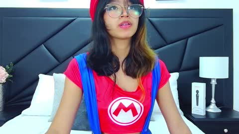 Yommi Winx online show from 12-28-24, 03:04