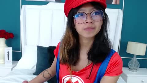 Yommi Winx online show from 01-18-25, 09:55