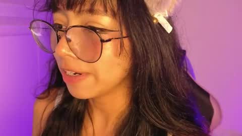 Yommi Winx online show from 01-09-26, 08:06