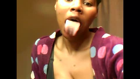 amazingkellyxx online show from 09-25-25, 09:29