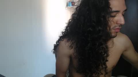 YGN Malu online show from 10-26-25, 11:49