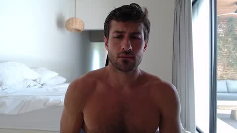 Yoooups online show from 10-07-25, 06:16