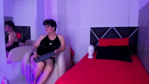 yordan_chubbyhot online show from 11-14-25, 09:02