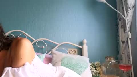 Snapshot of you_desire chatting on 07-11-26, 11:57 Liliya online show from 07-11-26, 11:57