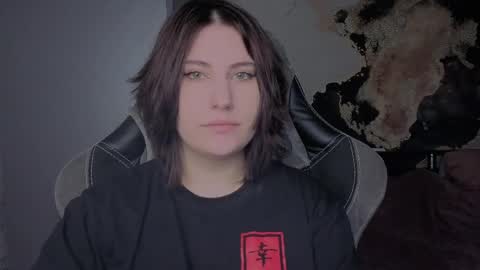 Snapshot of you_lika chatting on 05-07-26, 02:06 Lika online show from 05-07-26, 02:06