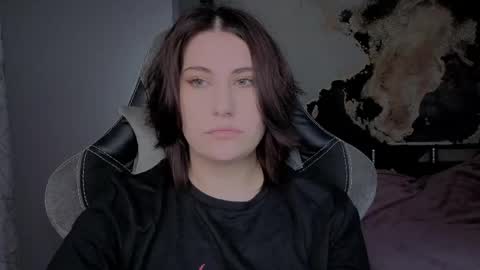 Snapshot of you_lika chatting on 05-11-26, 02:06 Lika online show from 05-11-26, 02:06