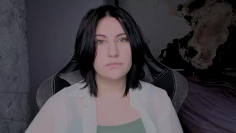 Snapshot of you_lika chatting on 05-21-26, 01:56 Lika online show from 05-21-26, 01:56