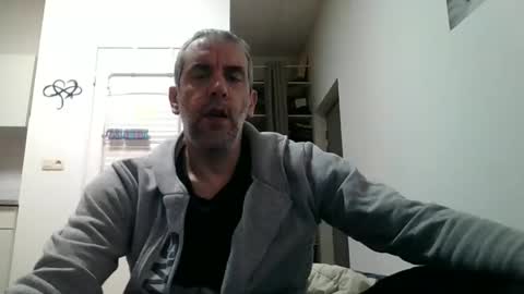 CrayZio online show from 02-15-25, 04:03