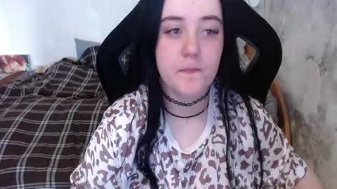 Snapshot of your_8a8y chatting on 06-13-26, 12:36 your_8a8y online show from 06-13-26, 12:36
