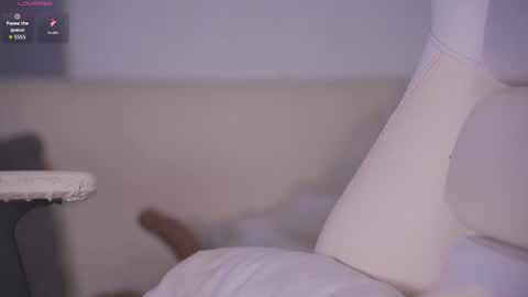 independent model SASKYA AMBHANI online show from 03-23-26, 11:20