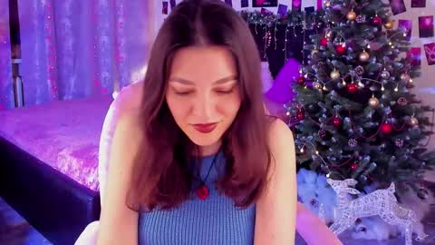 Snapshot of your_blackthorn chatting on 12-03-25, 03:10 Roxanne online show from 12-03-25, 03:10