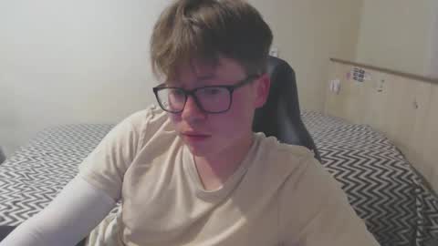 Max online show from 05-14-26, 11:28