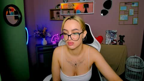 your bunny12 online show from 03-31-26, 06:03