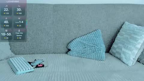 Lily online show from 03-18-26, 05:43