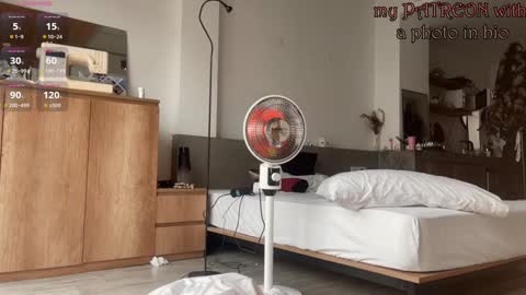 your_coraline_ online show from 12-22-24, 09:55