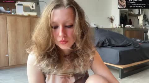 your_coraline_ online show from 01-21-25, 09:35