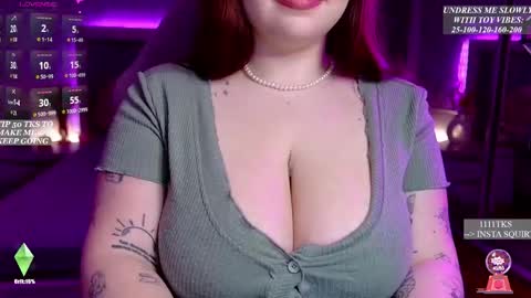 Maternity leave find me on fan pages  online show from 11-26-25, 04:46