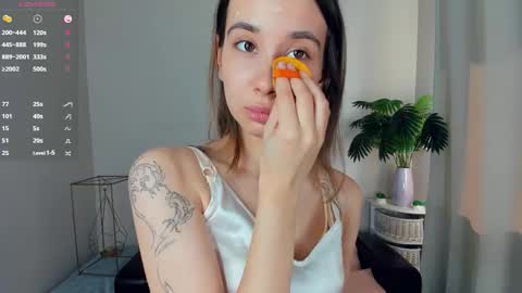 Lina online show from 03-18-26, 12:41
