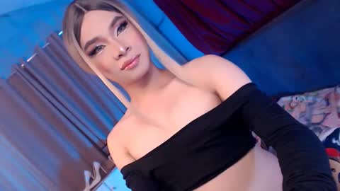 Snapshot of your_dimplecummer chatting on 09-14-25, 06:18 CALL ME DIMPLE STAR xx online show from 09-14-25, 06:18