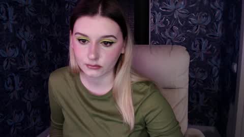 Freya online show from 03-29-26, 01:44