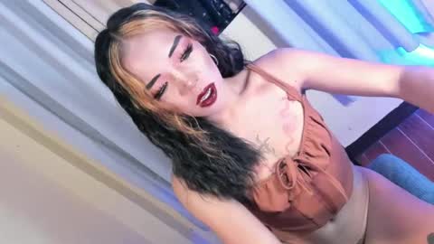 Snapshot of your_girl_yeka chatting on 06-21-26, 08:50 your_girl_yeka online show from 06-21-26, 08:50