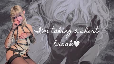 Snapshot of your_gothic_elf chatting on 12-15-24, 05:13 Stella online show from 12-15-24, 05:13