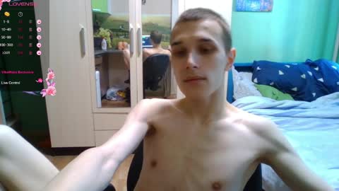 Mark online show from 04-11-26, 07:02