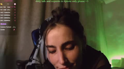 Snapshot of your_lazy_kitty chatting on 12-15-24, 05:53 Karina online show from 12-15-24, 05:53