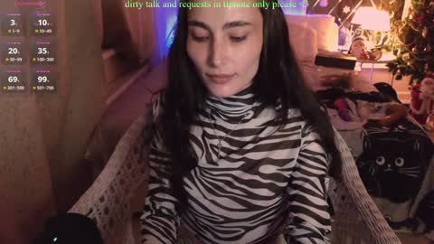 Snapshot of your_lazy_kitty chatting on 12-22-24, 05:10 Karina online show from 12-22-24, 05:10