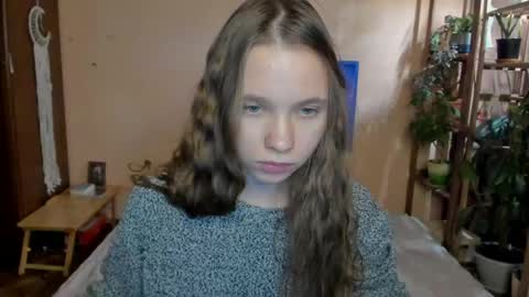 Leslie online show from 05-07-26, 08:58