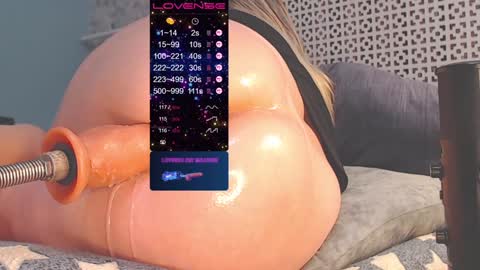 Snapshot of your_lina chatting on 12-13-24, 08:26 AngeLina online show from 12-13-24, 08:26