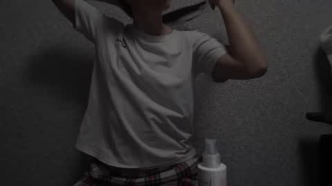 Meri  online show from 02-25-25, 09:24