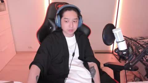 Han   online show from 01-12-26, 12:38