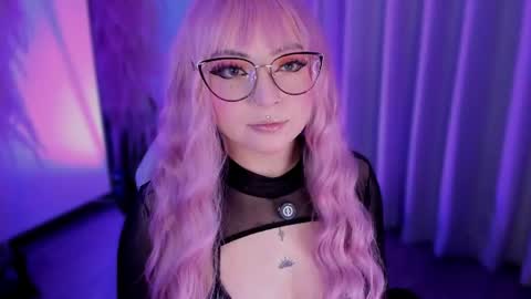 Snapshot of your_littlepervert_ chatting on 06-18-26, 08:47 Cami independent model online show from 06-18-26, 08:47