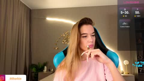 Jessica Loyd online show from 01-30-25, 03:11