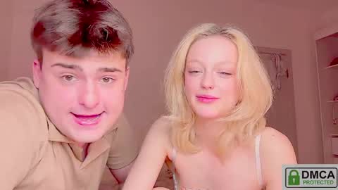 Snapshot of your_molly_mark chatting on 05-15-26, 11:45 your_molly_mark online show from 05-15-26, 11:45
