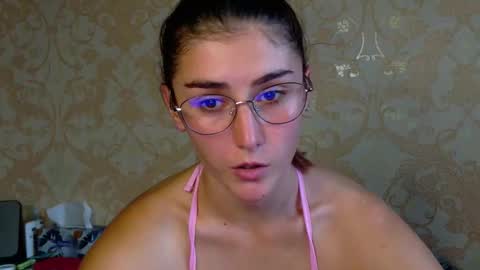 Snapshot of your_mouse23 chatting on 11-17-25, 01:28 Andrea Your sweet farmer girl online show from 11-17-25, 01:28