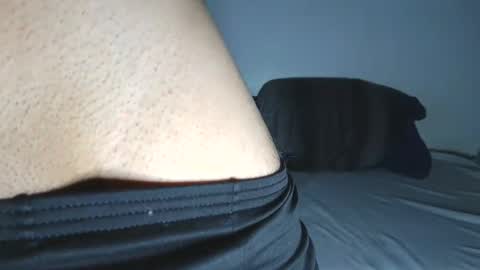 Snapshot of your_mr_devil chatting on 12-19-25, 01:18 Devil online show from 12-19-25, 01:18