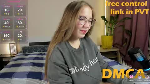 Snapshot of your_pennyy_ chatting on 11-02-25, 07:05 Pennyy online show from 11-02-25, 07:05