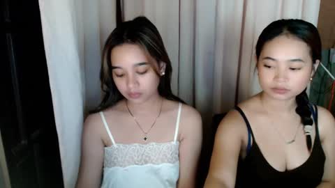 Snapshot of your_pinay_ivy chatting on 10-10-25, 11:42 your_pinay_ivy online show from 10-10-25, 11:42