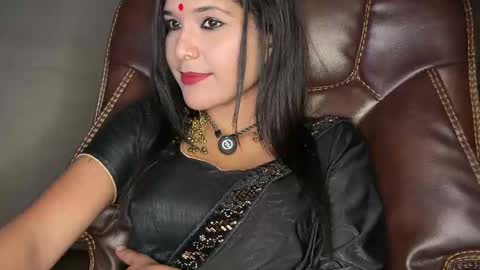 Snapshot of your_priya_77 chatting on 03-10-26, 05:56 sonam online show from 03-10-26, 05:56