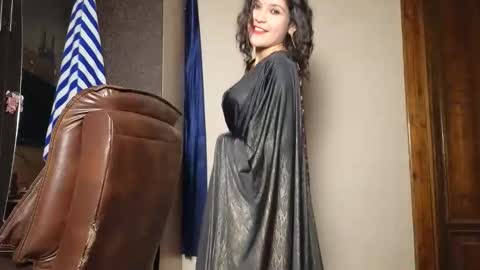 Snapshot of your_priya_77 chatting on 04-07-26, 07:09 sonam online show from 04-07-26, 07:09