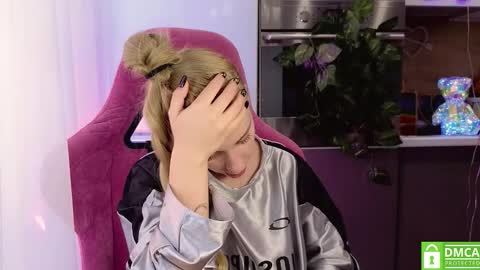 Alice  online show from 03-02-26, 05:08