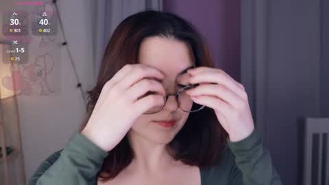 Luna online show from 12-29-24, 01:49