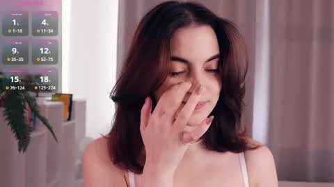 Luna online show from 02-25-25, 01:28